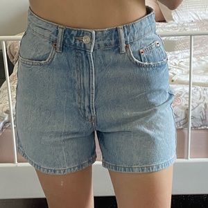 Zara mid thigh retro denim shorts